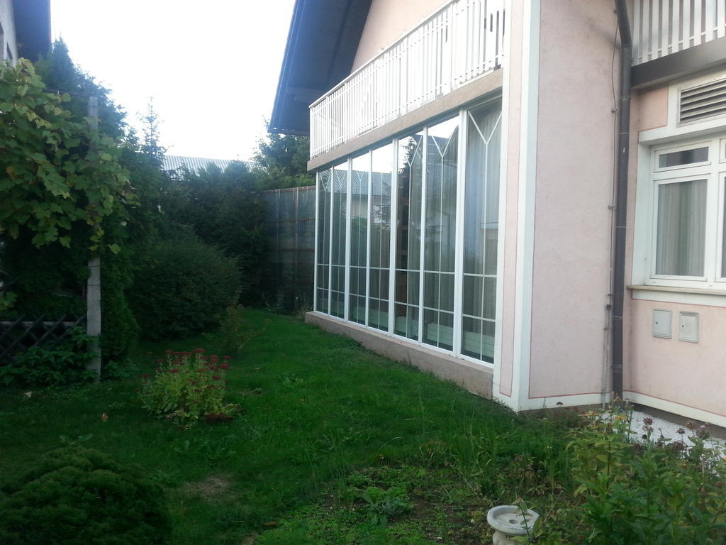 Penzion Zeleni Kakadu Maribor Exterior photo