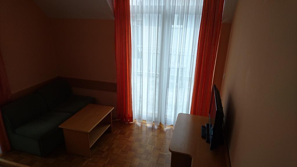 Penzion Zeleni Kakadu Maribor Exterior photo