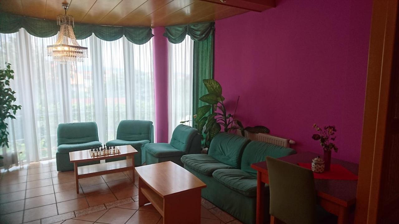 Penzion Zeleni Kakadu Maribor Exterior photo